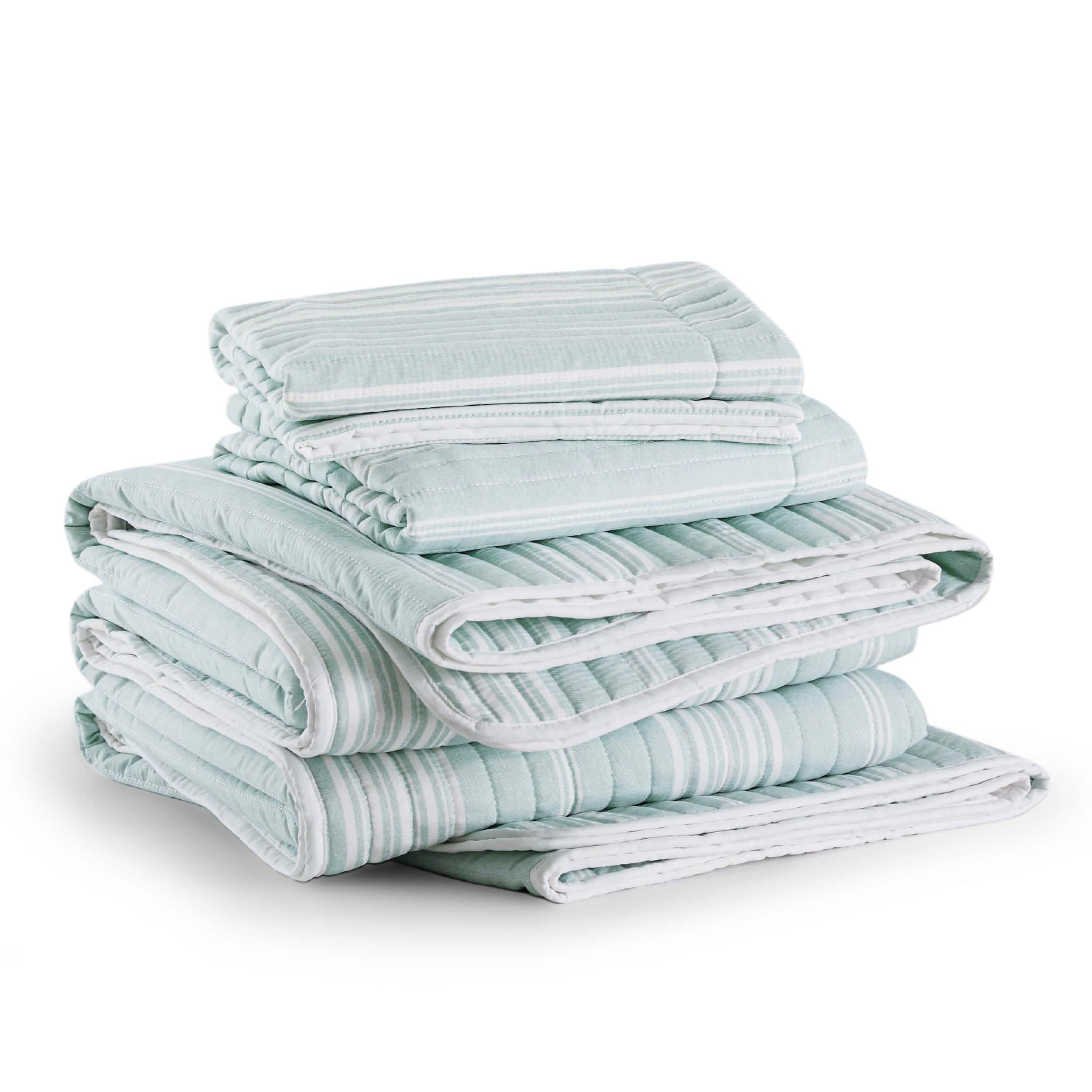Chill Vibes Quilt Set - Image 4