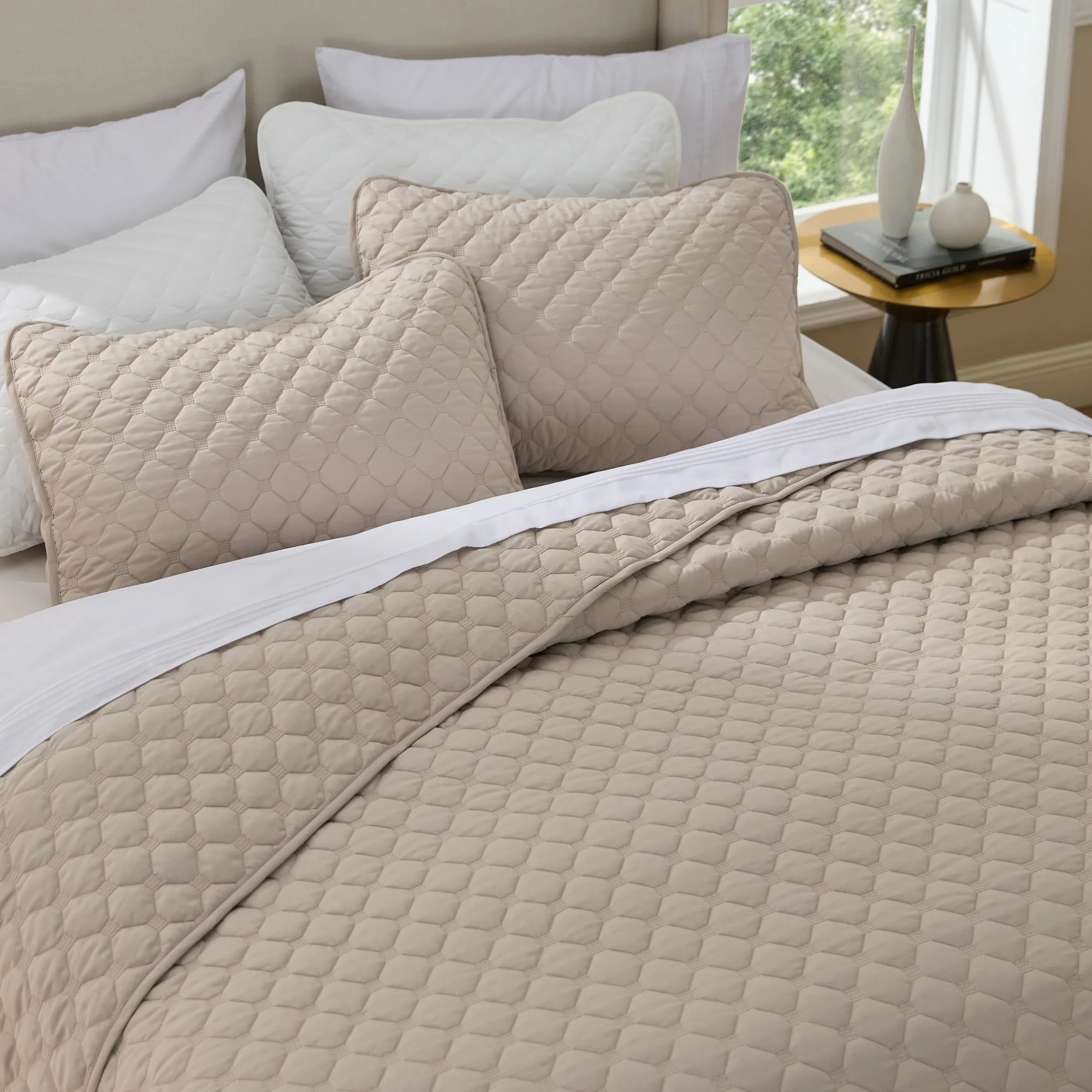 Classic Honeycomb Quilt Set - Image 4