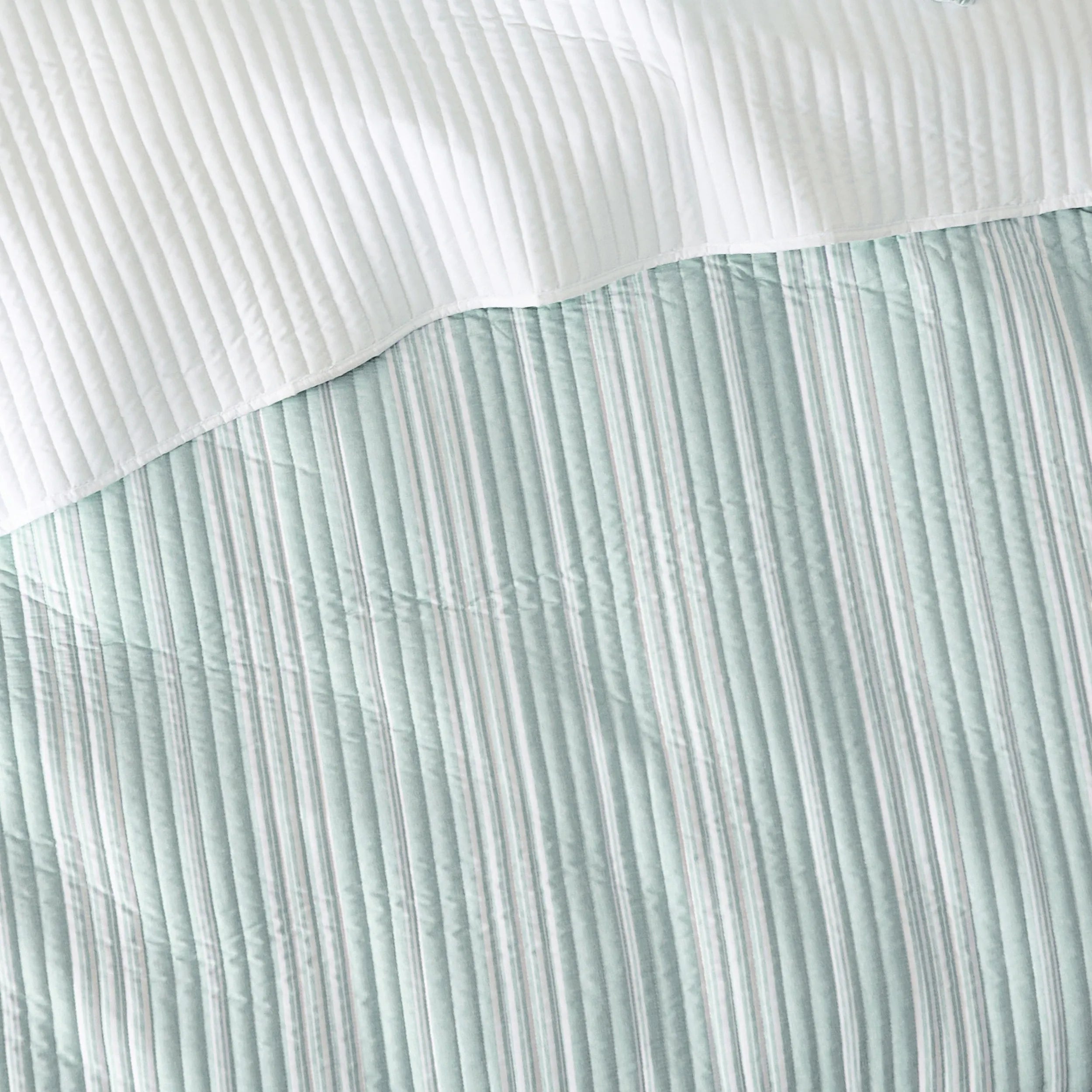 Botanical Quilt Set - Image 22