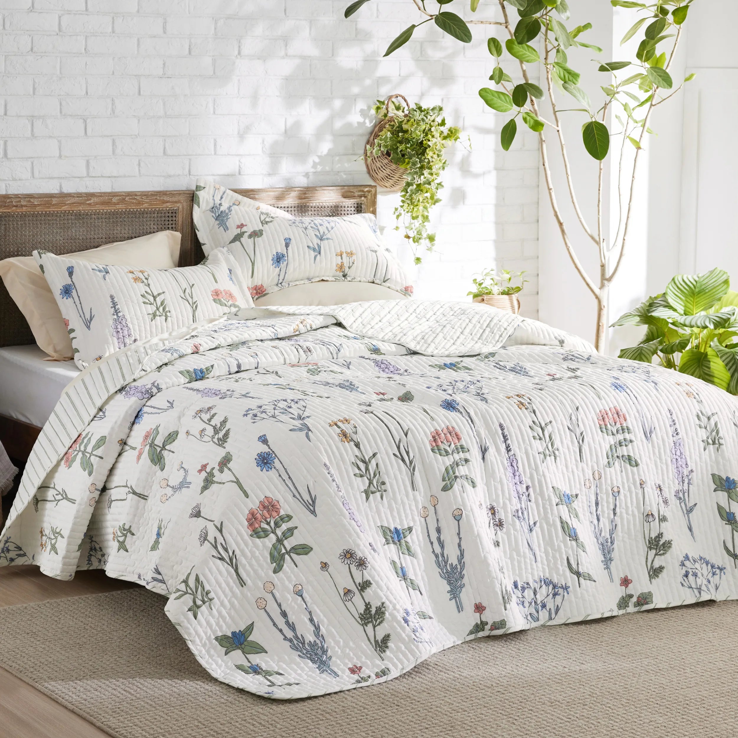 Botanical Quilt Set - Image 17