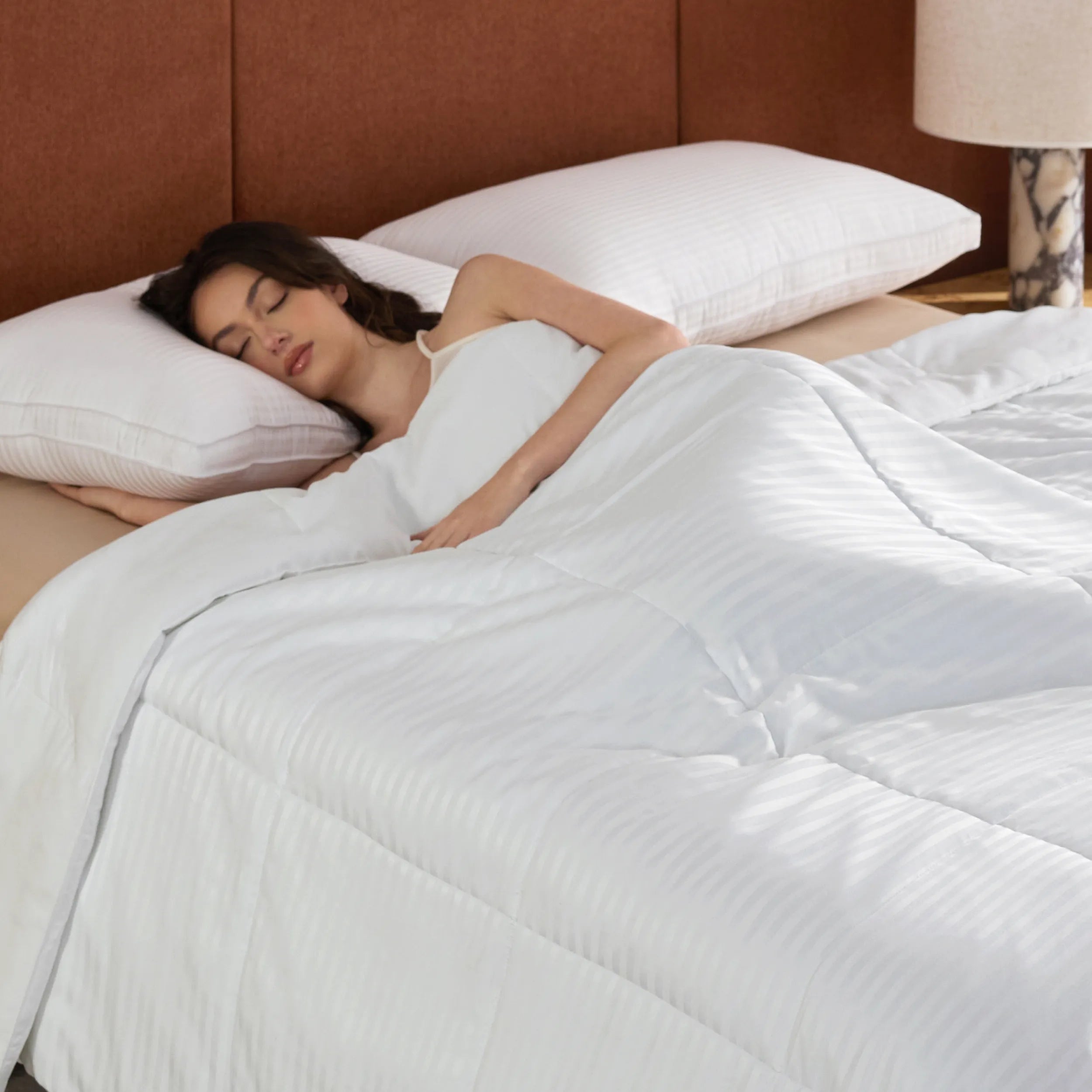 Weightless Comfy Striped Quilt - Image 5