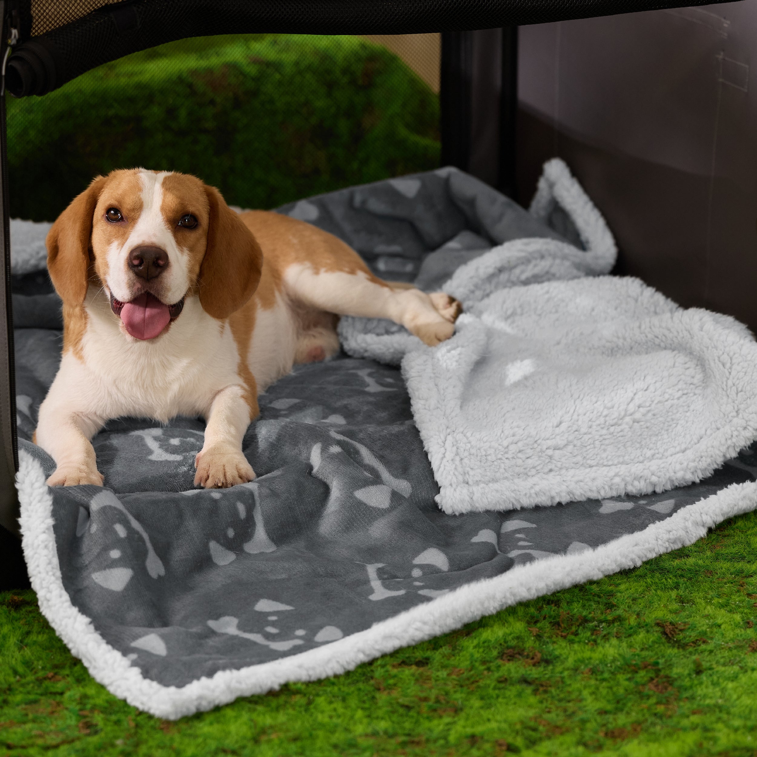 Reversible Waterproof Sherapa Blanket - Image 23