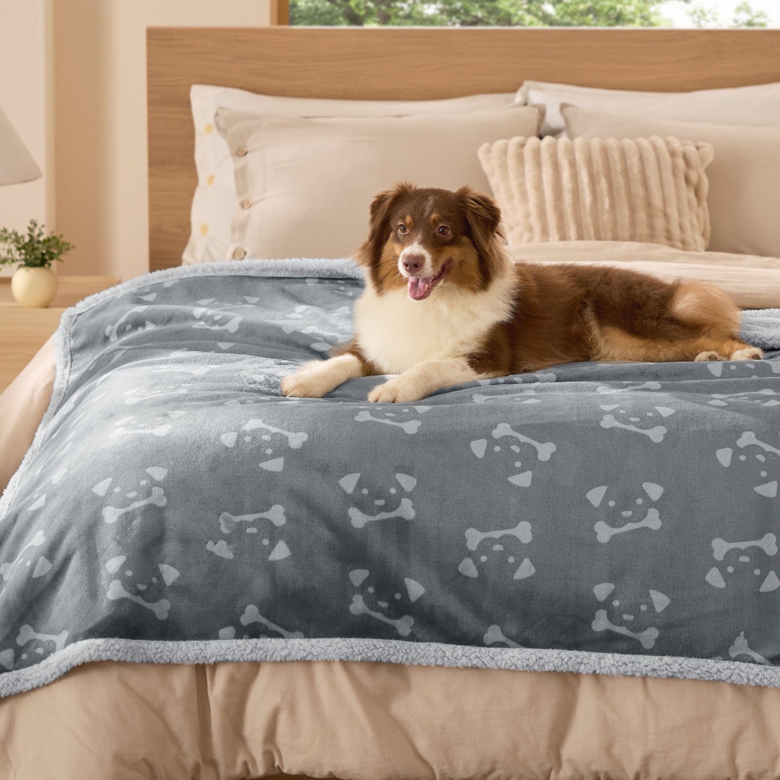 Reversible Waterproof Sherapa Blanket - Image 28