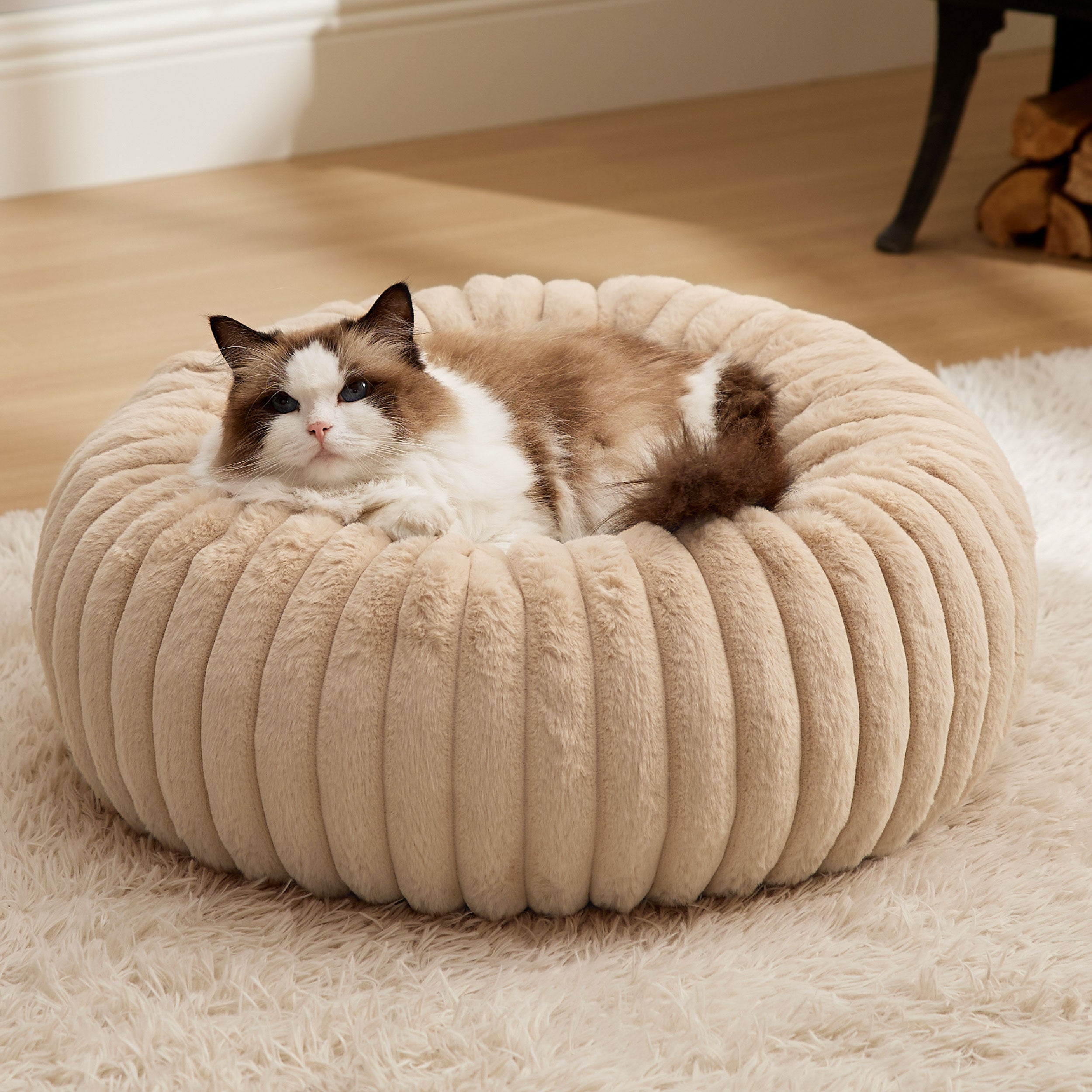 ComfyFleece Donut Dog Bed - Image 24
