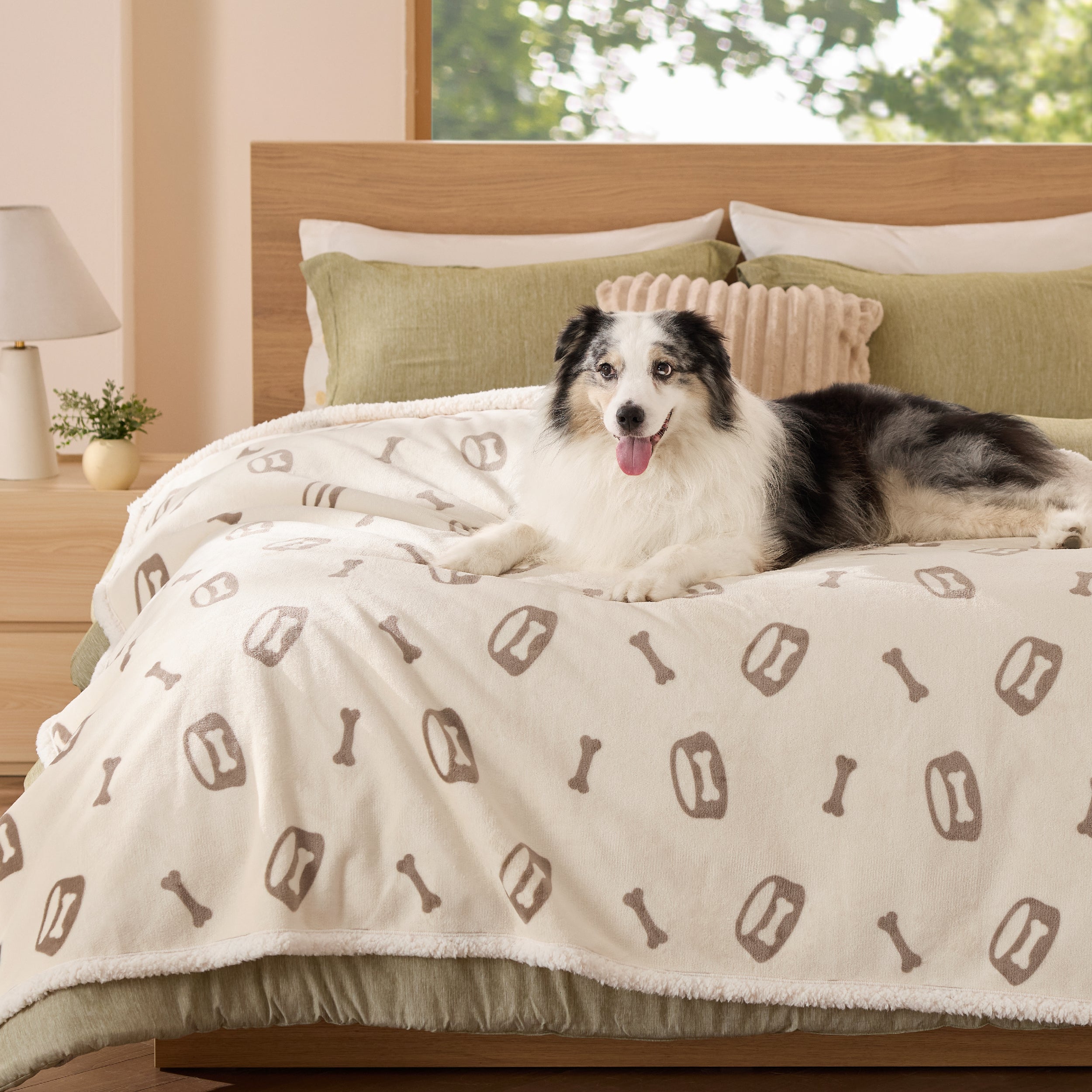 Reversible Waterproof Sherapa Blanket - Image 11