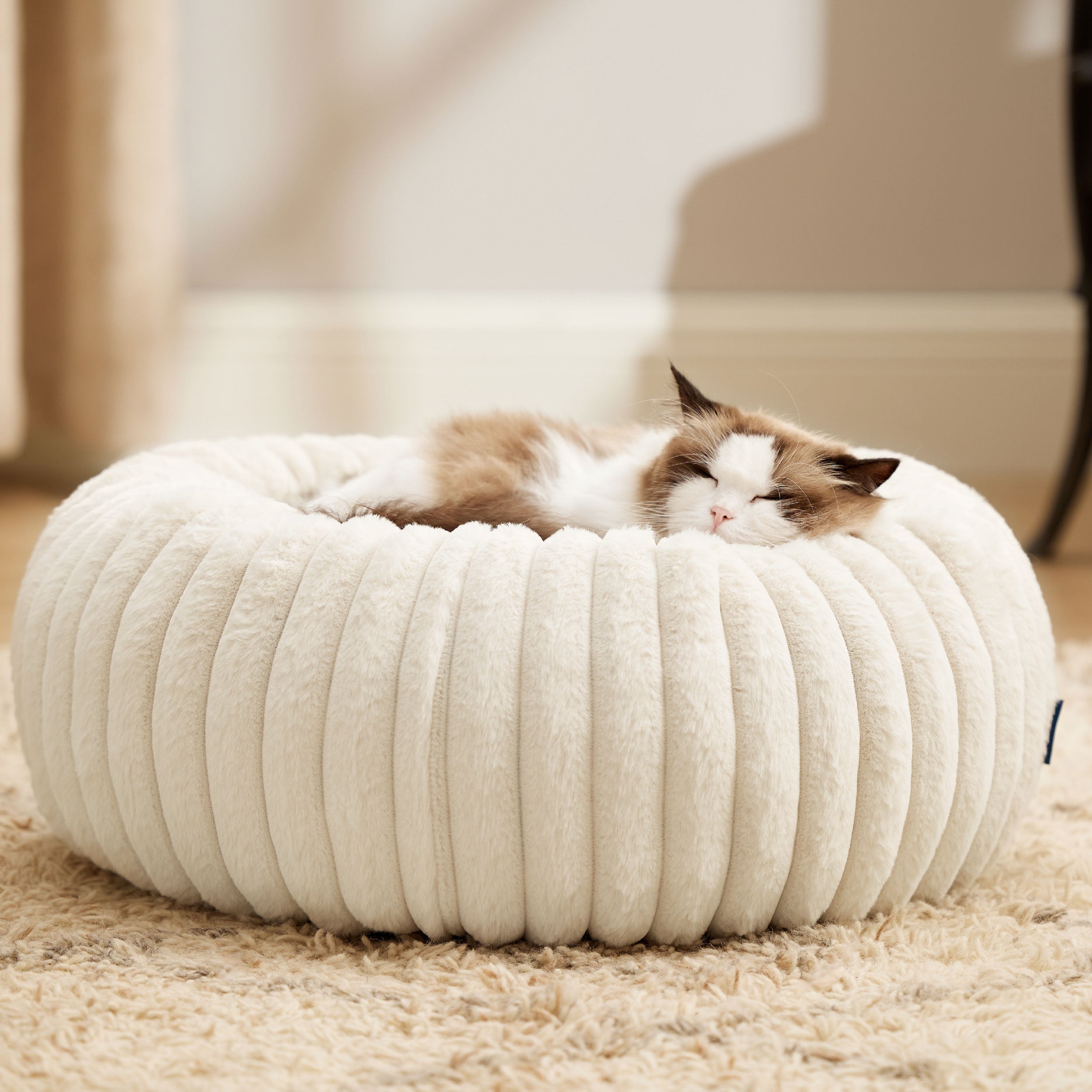 ComfyFleece Donut Dog Bed - Image 26