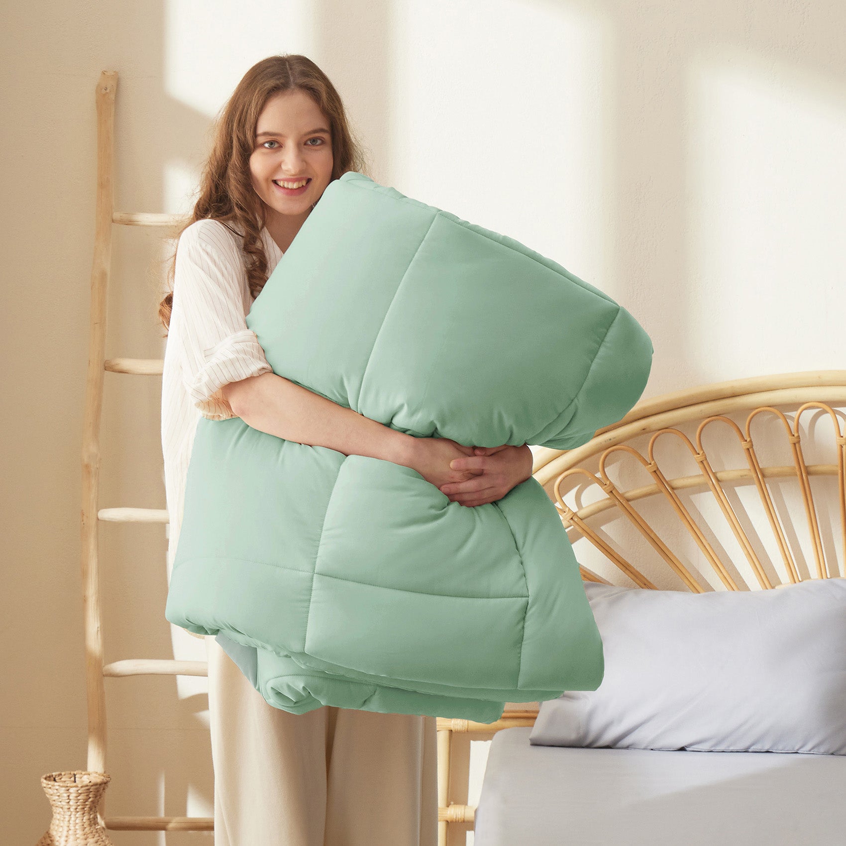 Down Alternative Comforter - Image 6