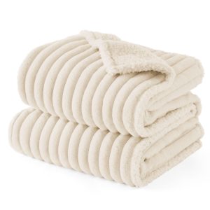 ComfyFleece  Waterproof Pet Blanket