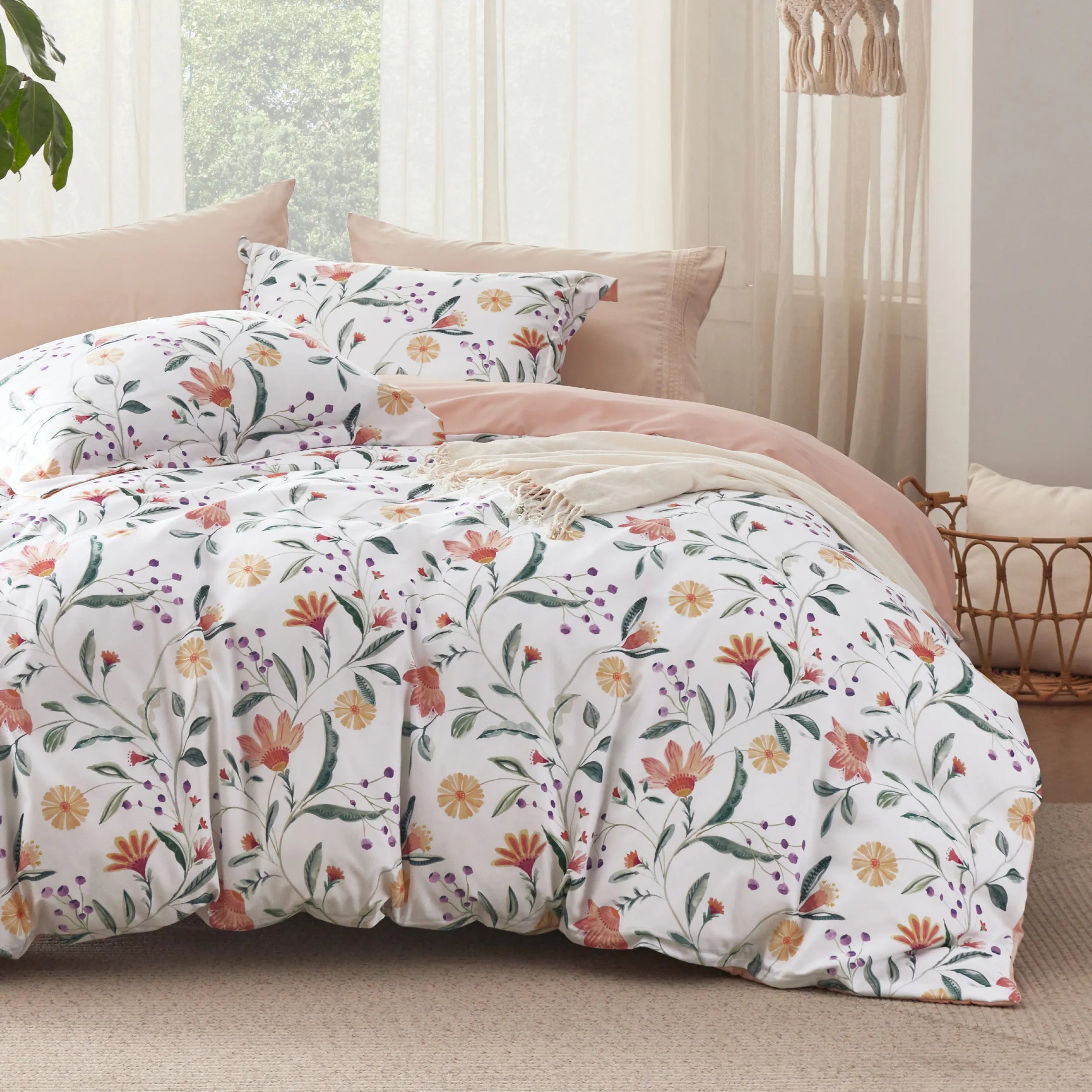 Reversible Pale Duvet Cover Set - Image 3
