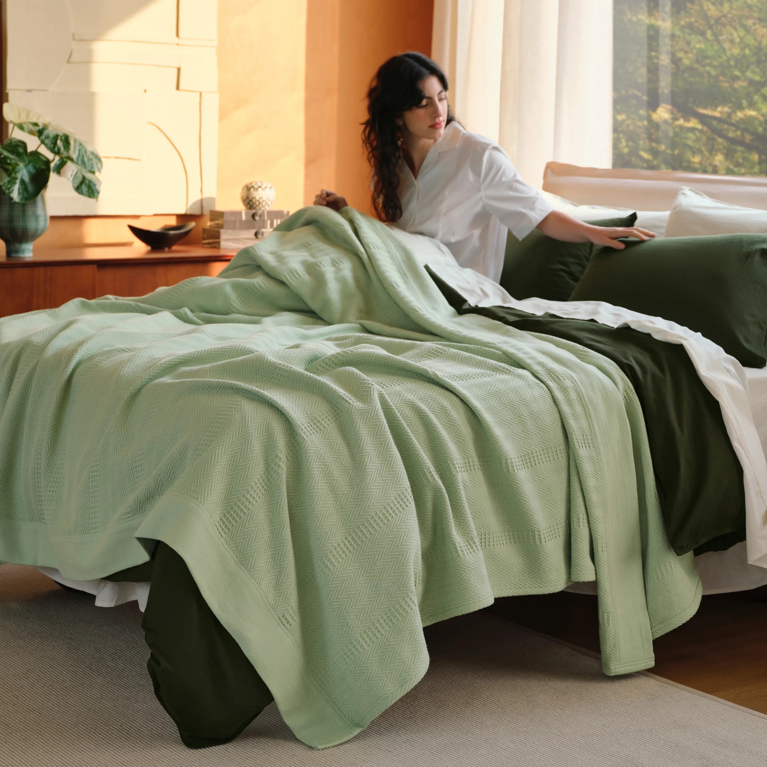 PureWoven Organic Cotton Waffle Herringbone Blanket - Image 4