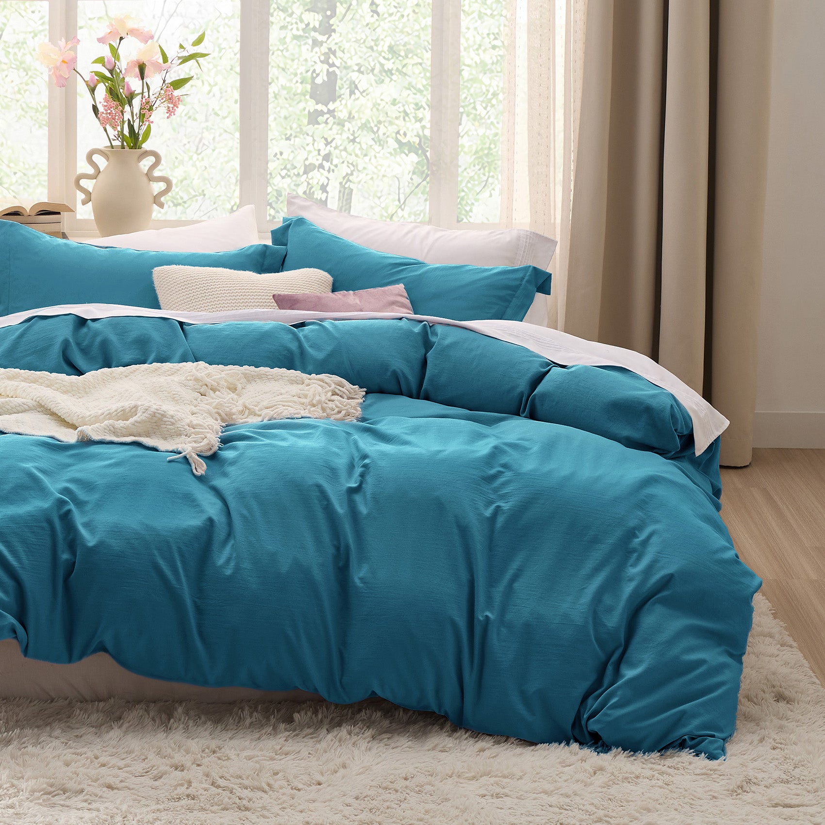 Ultra Soft Hypoallergenic Microfiber Duvet Cover Set - Image 14