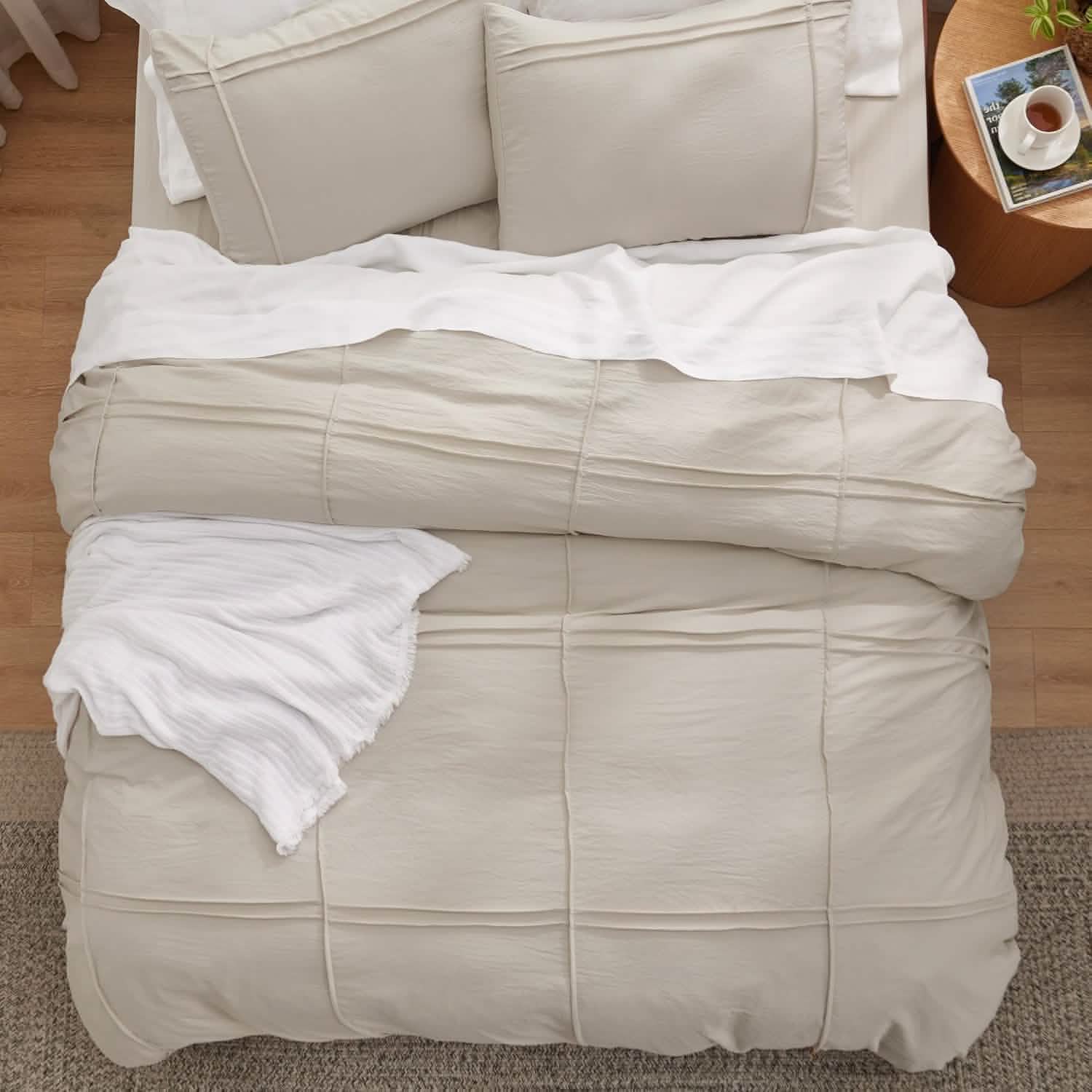 Striped Tufted Embroidery Duvet Cover Set - Image 9