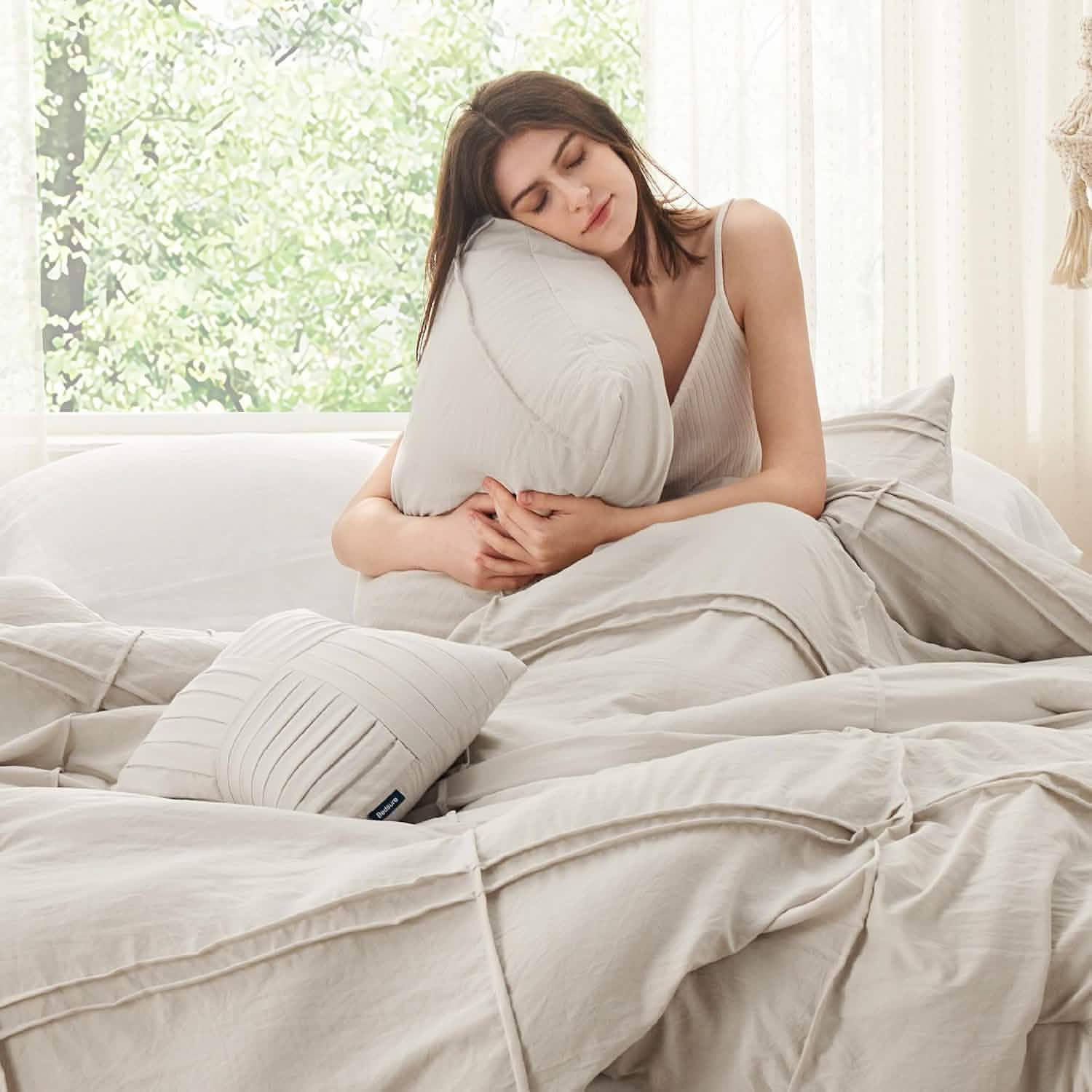 Striped Tufted Embroidery Duvet Cover Set - Image 11